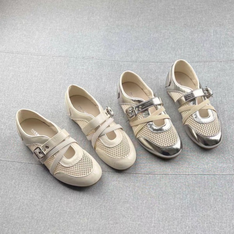 Women'S Shoes Casual Sneakers - Nuove Sneakers Intrecciate con Dettagli Traforati