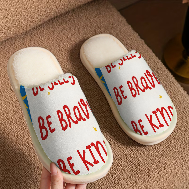 Women Shoes Kinds - Kind Quote Pantofole di Lusso in