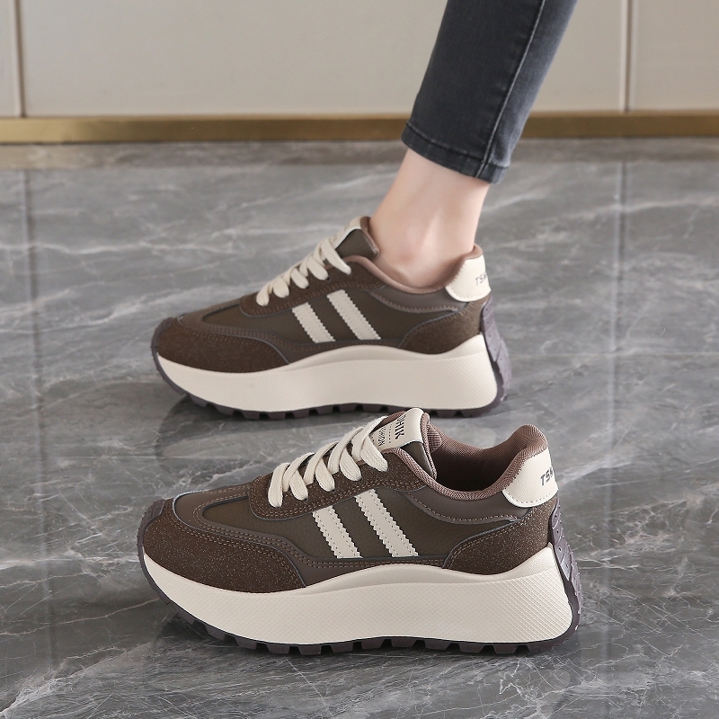 Nuove Sneakers Traspiranti da  - Women'S Shoes New Balance recensione e prezzo